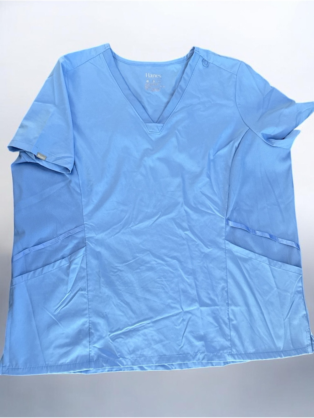 Hanes Women’s Light Blue V-Neck Scrub Top Size 3X Short Sleeve Pocket ComfortFit